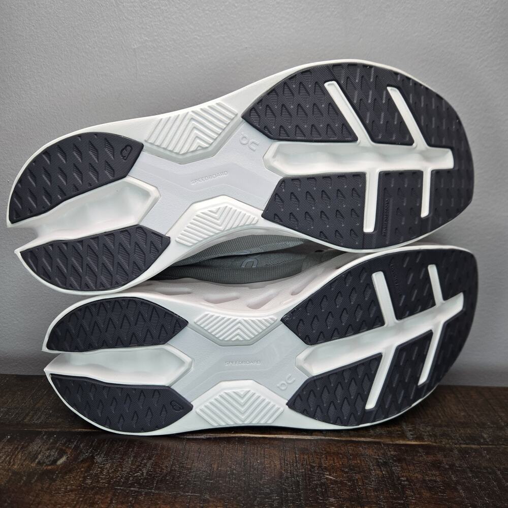 NEW ON Cloudeclipse Mens Size 9 Comfy Running Sho… - image 9